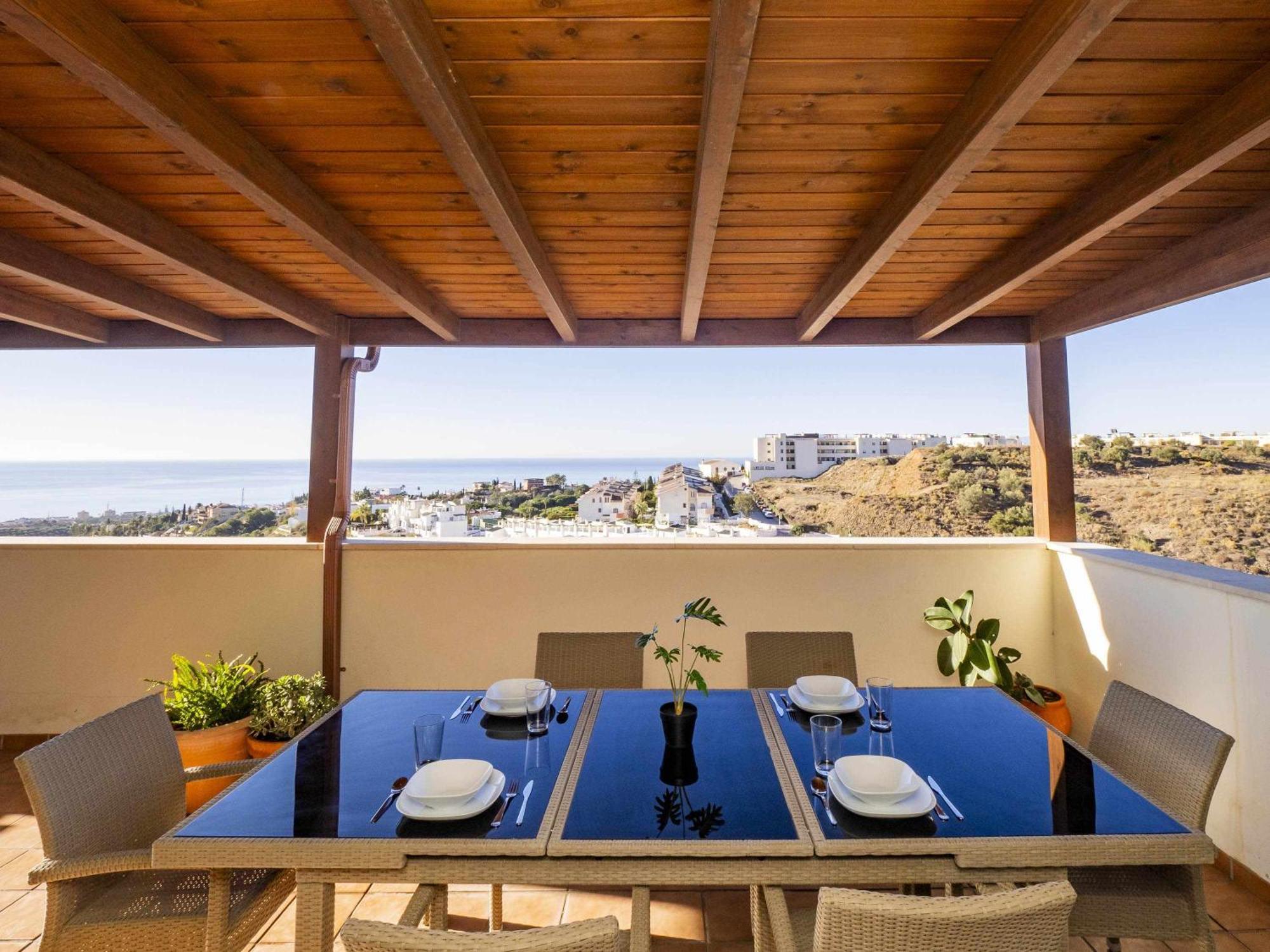 Ferienwohnung Atico Con Vistas Al Mar Piscina Y Parking Málaga Exterior foto